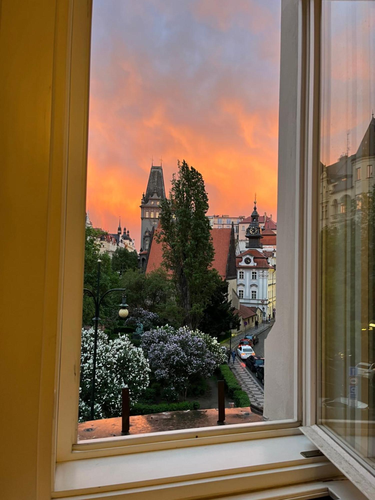 Central Apartments Parizska Prague Exterior photo